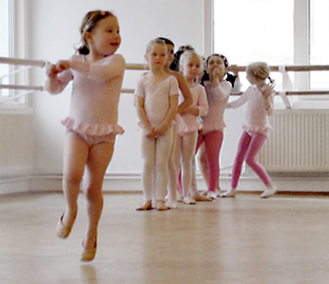 Norddeutsche Tanzwerkstatt Kinderballett Ballett Ballettschule Tänzerische Früherziehung